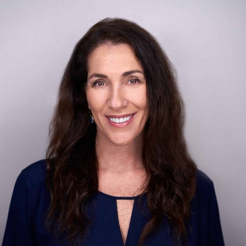 Wendy Oliver Pyatt Headshot